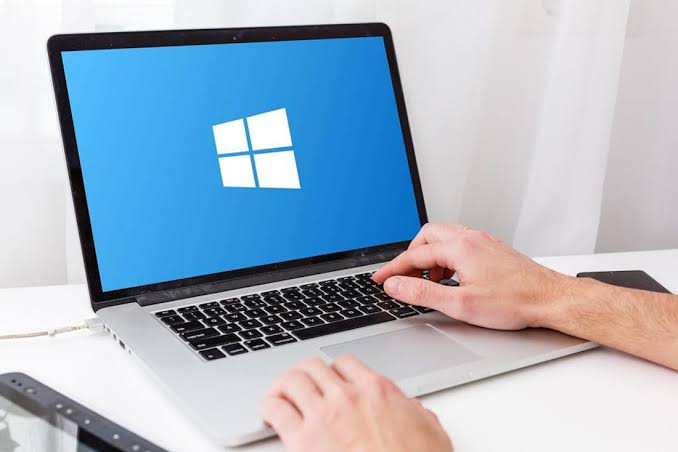 5 Reasons You Should or Shouldn't Always Leave your Windows Laptop on 1 Laptop